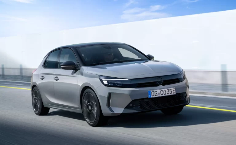 Si quieres un Opel eléctrico, lo mejor es que esperes a 2024