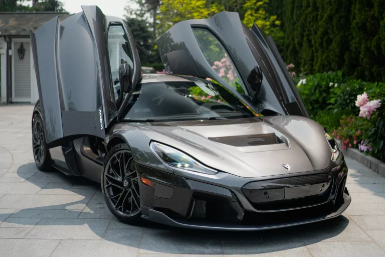 Este es el primer Rimac Nevera que cruza el océano