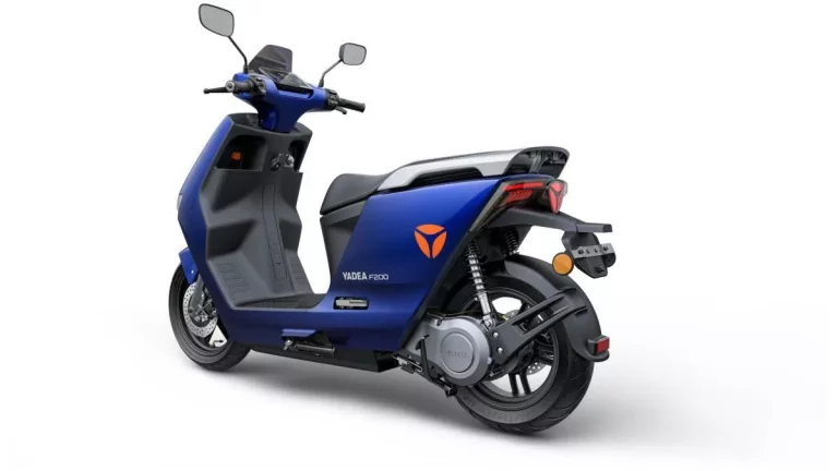 Yadea F200. El scooter eléctrico firmado por Porsche