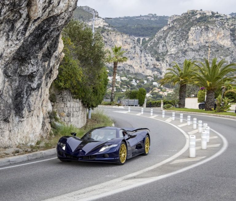 Los 3 países del mundo con más coches por habitante
