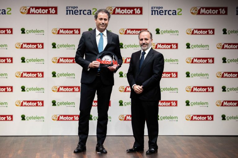 Premios Motor16. Peugeot 408: mejor estrategia de Data en el entorno digital