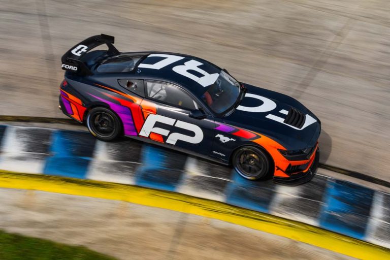 Ford Mustang GT4, otro pura sangre de carreras que debuta en Spa