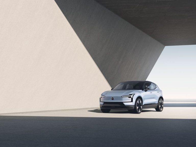 El Volvo EX30 marca el nuevo rumbo de Volvo