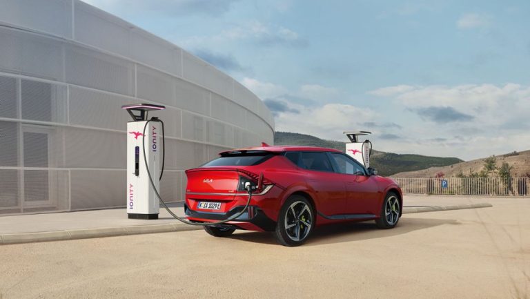 El Kia EV6 es un SUV eléctrico que ofrece movilidad sin compromisos