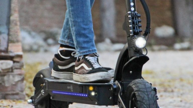 Patinete eléctrico off-road: estos son los 7 mejores de 2023