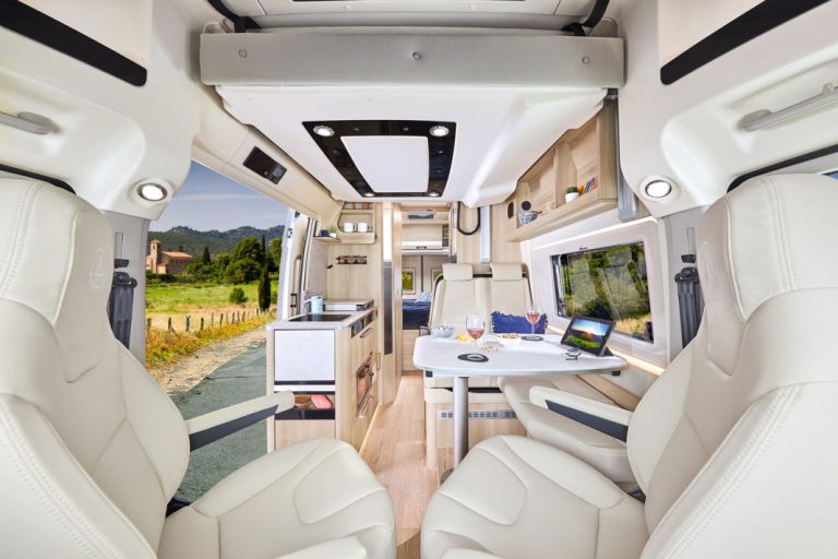 Sin homologar y por menos de 2.000 euros. Esta es la empresa española que te fabrica un camper perfecto