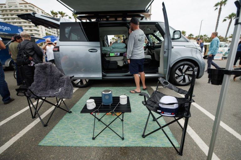 Si quieres ‘camperizar’ una furgoneta, estos son los consejos para hacerlo con seguridad