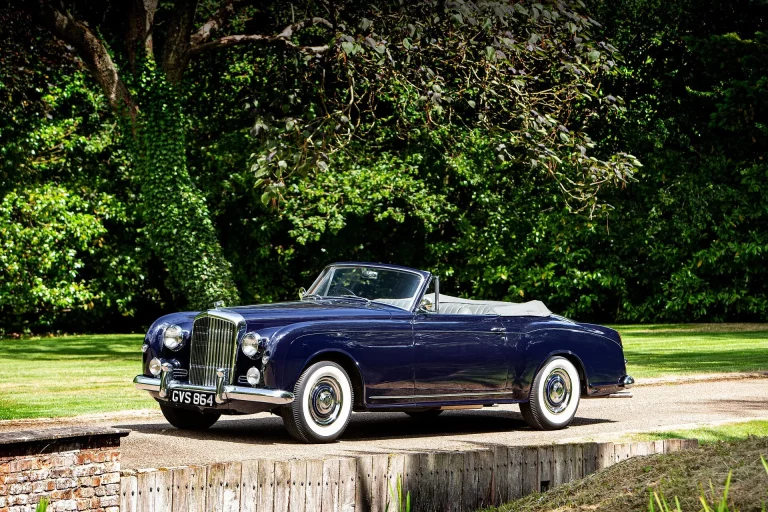 El Bentley S1 Continental Drophead Coupé de Jay Kay está en venta