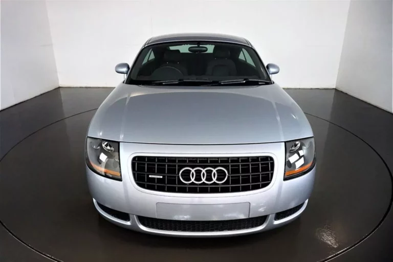17 años después, este Audi TT de primera generación lo puedes estrenar