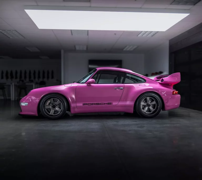 Barbie da el visto bueno al último Porsche 911 de Gunther Werks