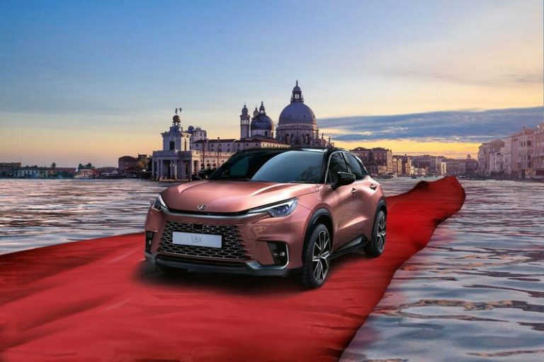 El Lexus LBX, protagonista en el Festival de Cine de Venecia