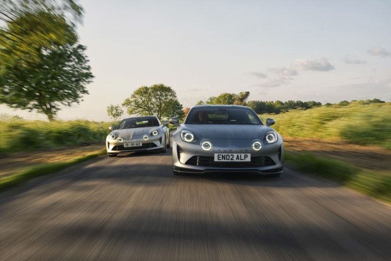 Alpine A110 S Enstone Edition: 300 unidades con piezas fabricadas en el “taller” de Fórmula 1