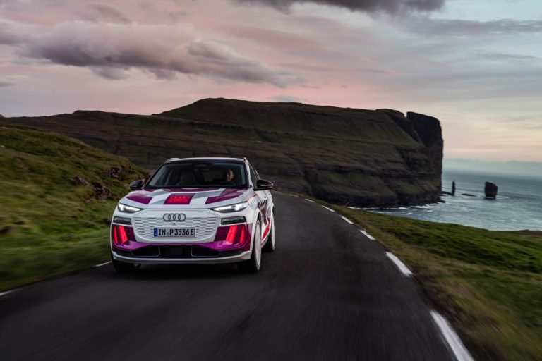 El nuevo Audi Q6 e-tron presumirá de unos faros que ‘hablan’