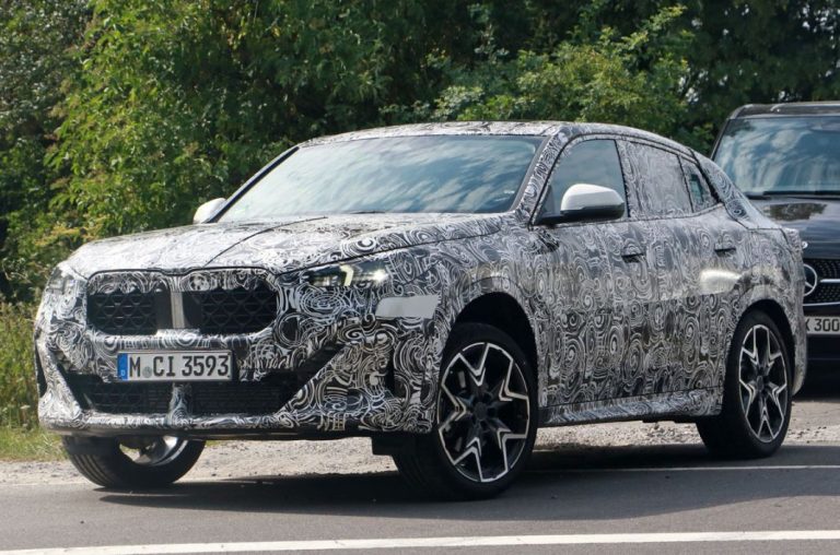 El BMW X2 muestra, otra vez, su nuevo estilo de SUV coupé