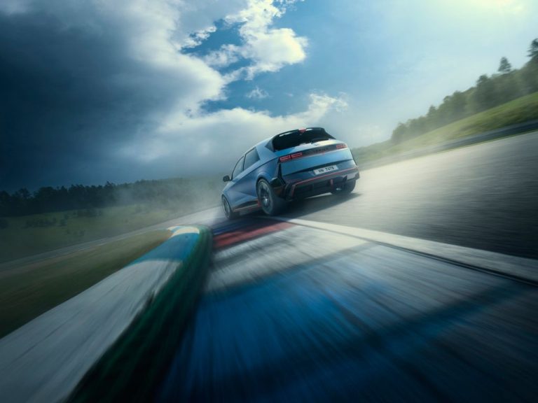 Hyundai Ioniq 5 N: 650 CV de potencia envueltos para regalo