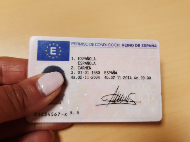 Los requisitos de la DGT para sacarse el carnet gratis
