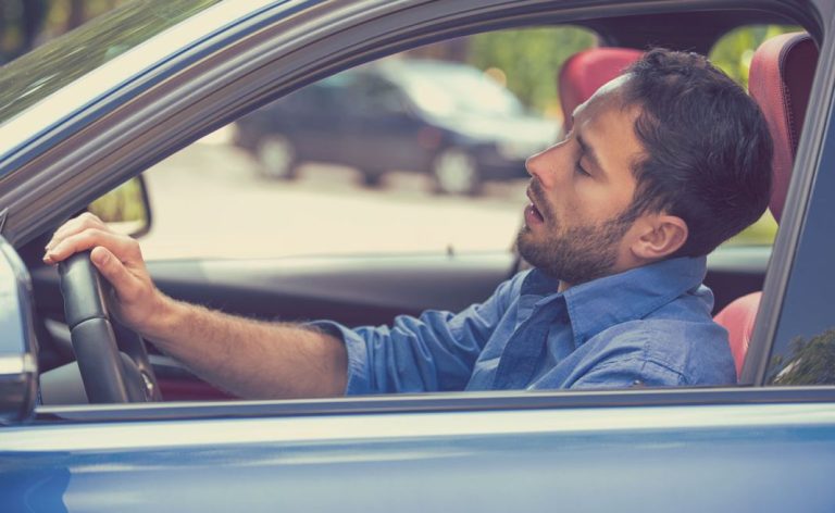 Mejores consejos para evitar el sueño al volante