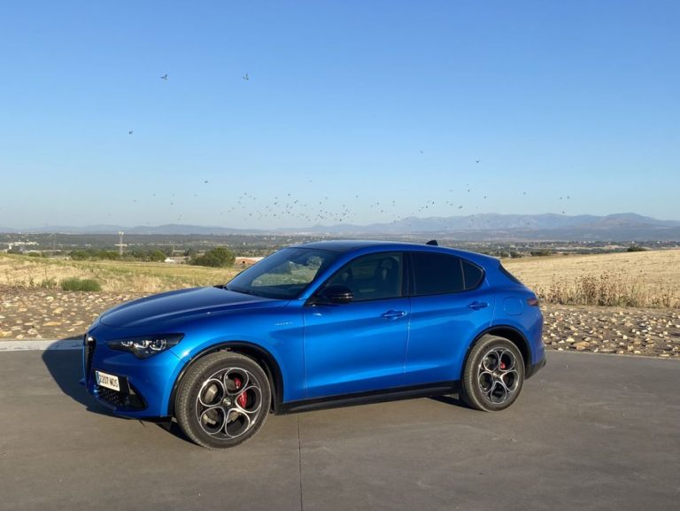 Probamos el Alfa Stelvio 2.2 diésel: con el aire de la vieja escuela