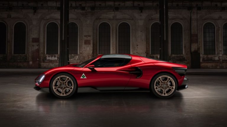 Nuevo Alfa Romeo 33 Stradale. El fuoriserie del siglo XXI