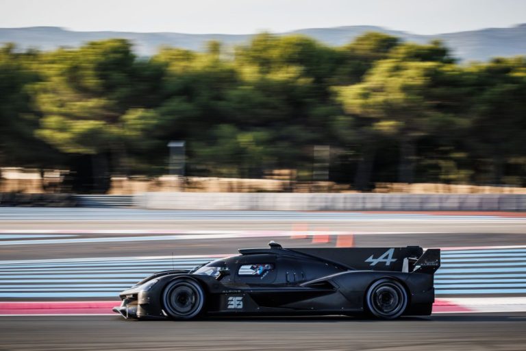 El Alpine A424 definitivo para Le Mans ya rueda en circuito
