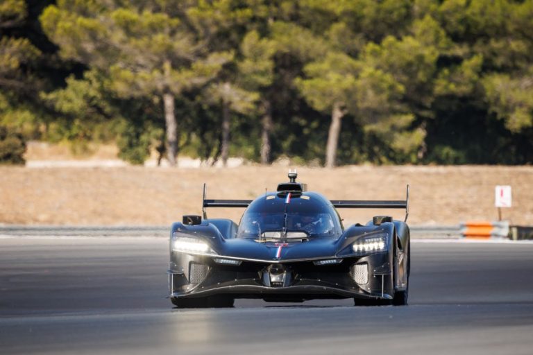 Geely rescata el programa Alpine en el WEC: acuerdo inminente para mantener los A424 LMDh