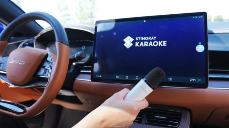 Los coches de BYD tendrán una app de karaoke