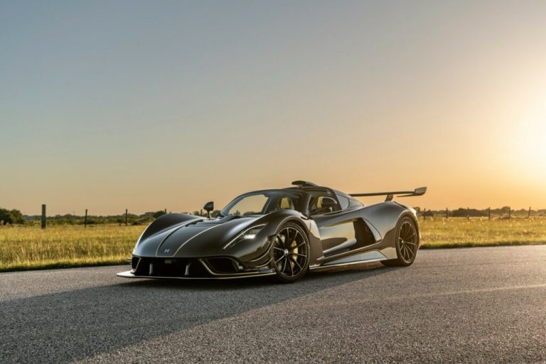 Hennessey Venom F5 Revolution Roadster: Corre, que se agotan