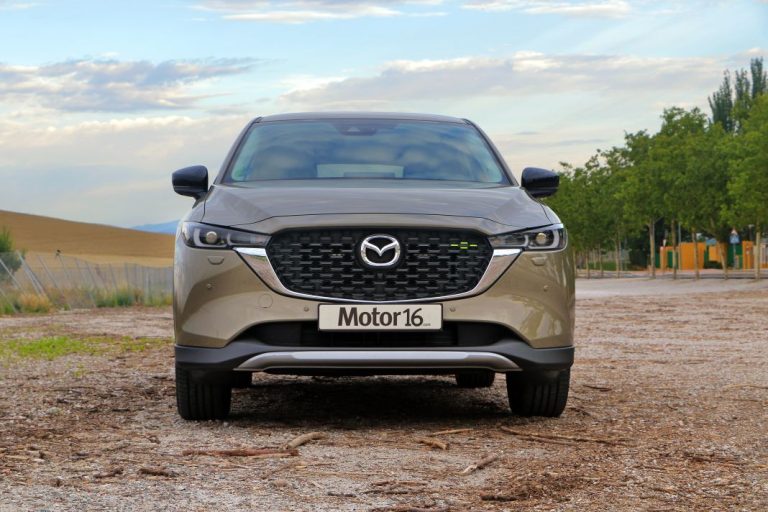Prueba del Mazda CX-5 2.0 e-Skyactiv G MHEV Newground: Un SUV poco convencional