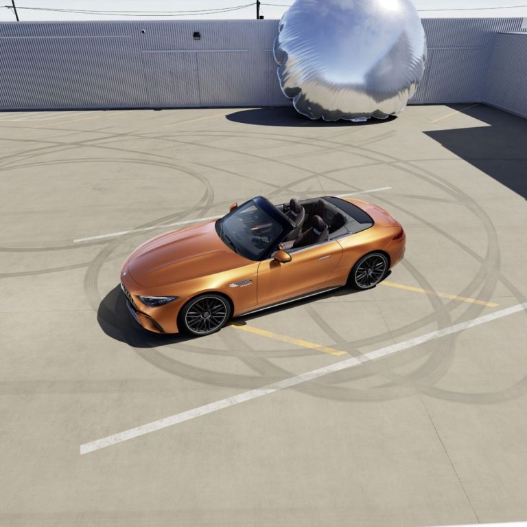 Mercedes presenta su descapotable más exclusivo: el AMG SL 63 MANUFAKTUR Big Sur