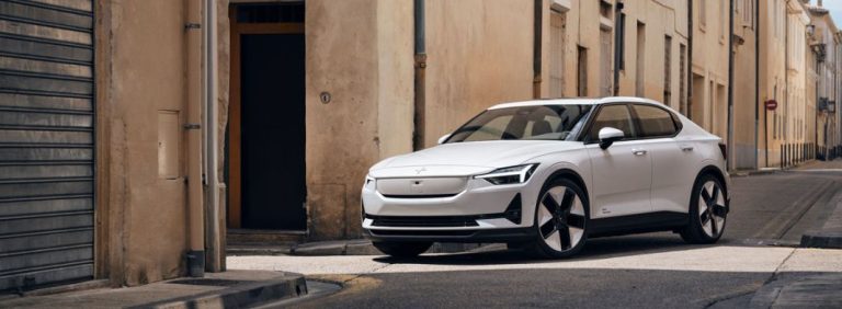 El Polestar 2 2024 llega con ganas de marcar el ritmo de los eléctricos premium