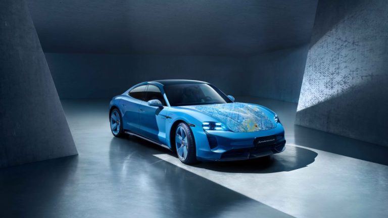 El Porsche que esconde una obra de arte en su carrocería
