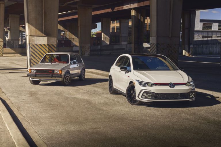 El Volkswagen Golf GTI 380 es un homenaje al cambio manual en el país donde solo se venden automáticos