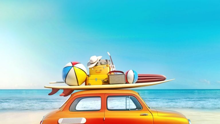 5 elementos clave de tu coche que tienes que revisar hoy mismo si quieres llegar a la playa