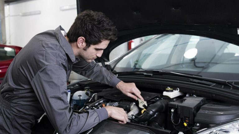 Después de las vacaciones, no dejes de revisar estas tres cosas de tu coche