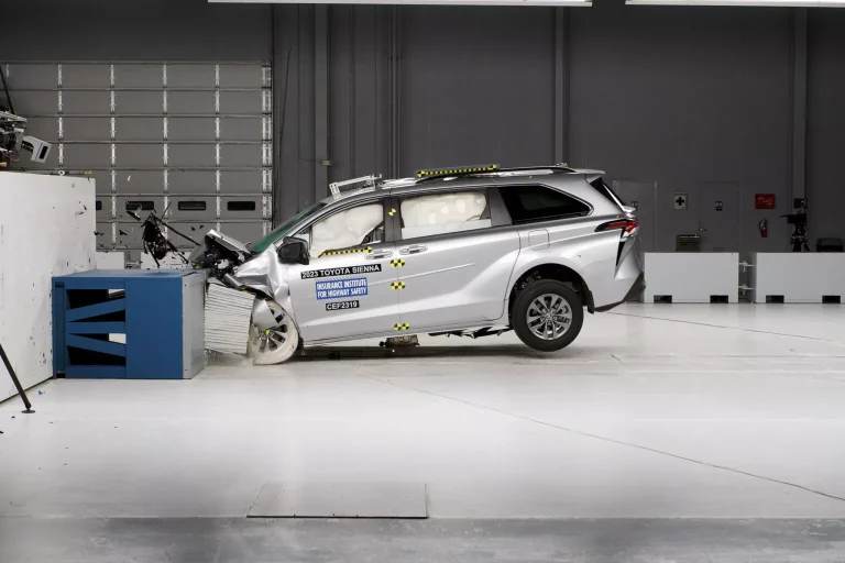 4 monovolumen cuya seguridad el IIHS ha puesto en tela de juicio
