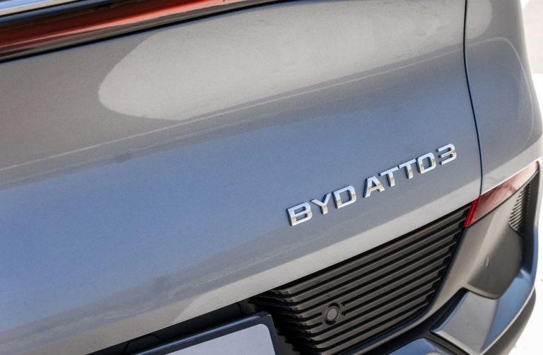 Las marcas japonesas que han desarmado un BYD Atto 3 y han flipado en colores