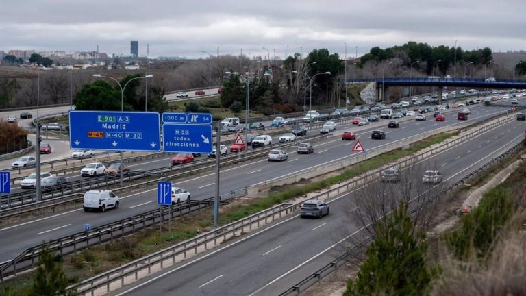 El verano ha teñido de rojo la M-30 y la M-40