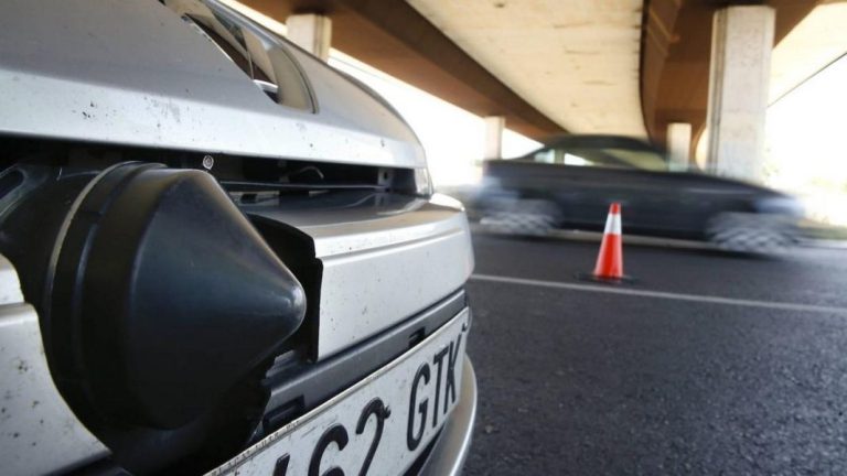 No falla: el truco definitivo para detectar un coche camuflado de la DGT