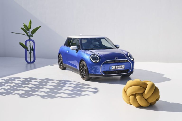 Los nuevos Mini Cooper E y SE 2024 ya tienen precios para España