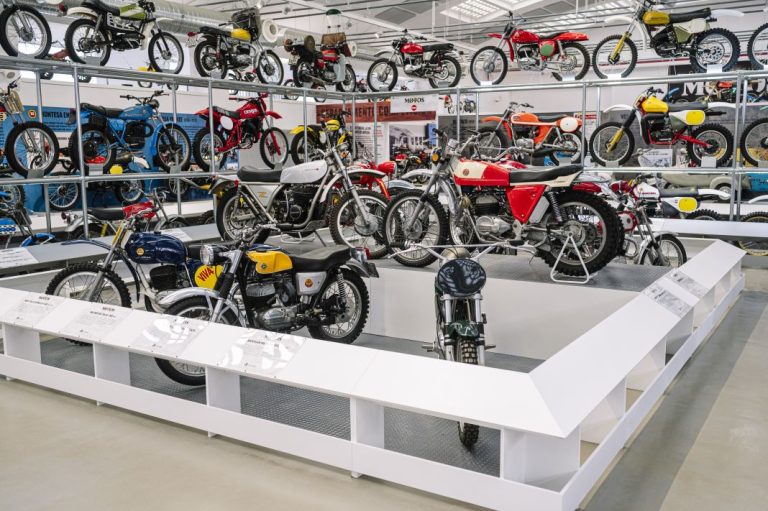 Tras las vacaciones, reabre sus puertas el Museo de la Moto ‘Made in Spain’