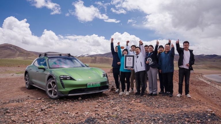 El Porsche Taycan Cross Turismo marca un récord de “desnivel”