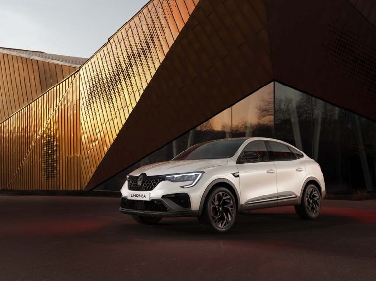 Ya puedes comprar el nuevo Renault Arkana. Su precio sorprende