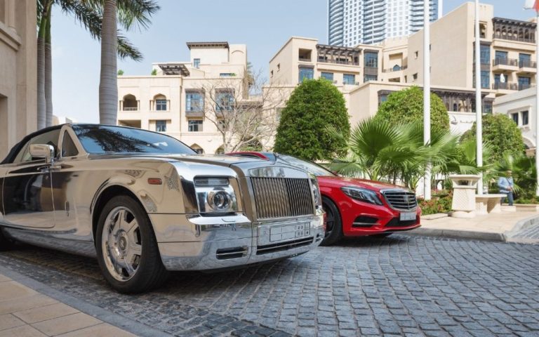 Una guía para alquiler coches de lujo en Dubai para principiantes