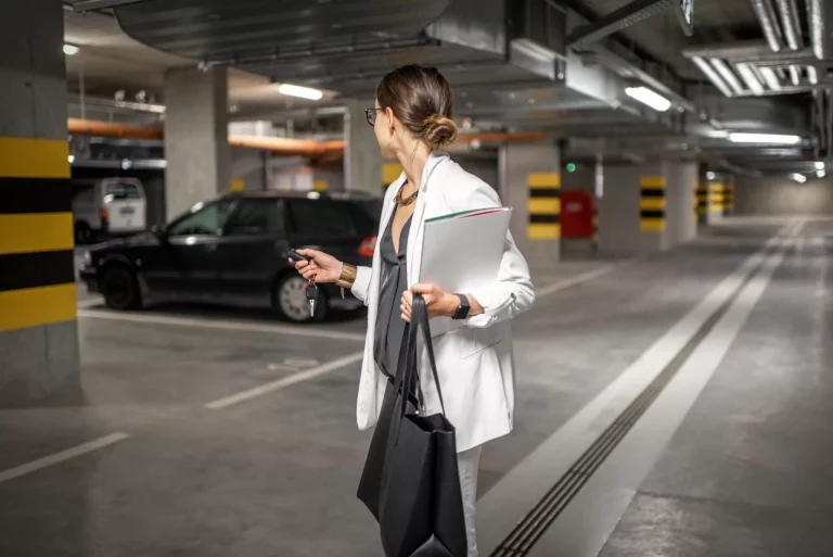 10 consejos para encontrar tu coche aparcado en un parking a la primera