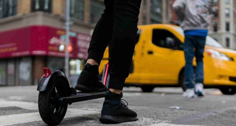 Patinetes eléctricos en el punto de mira: crecen los accidentes