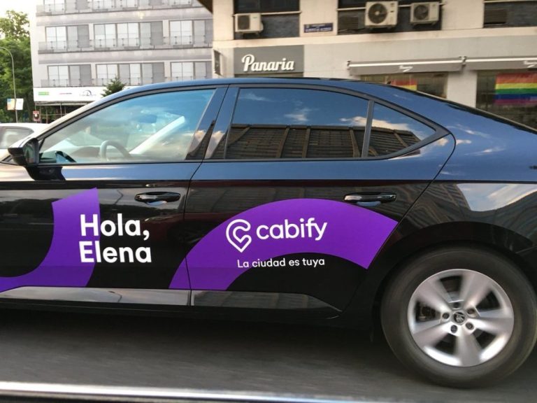 La OCU pone en el punto de mira a los Taxi, Uber y Cabify