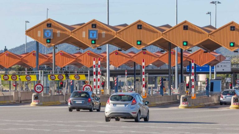 Carreteras de peaje que vas a tener que pagar aunque no las uses