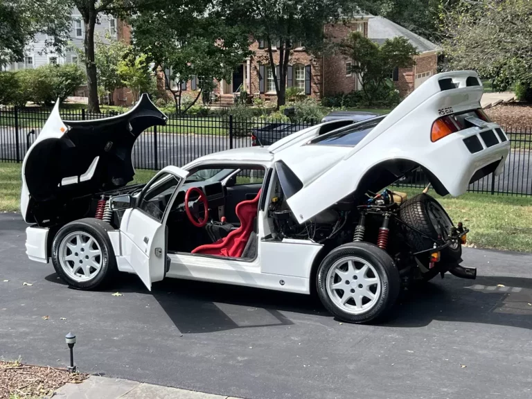 Ford RS200 Evolution. Uno de los 24 fabricados ha costado una pasta