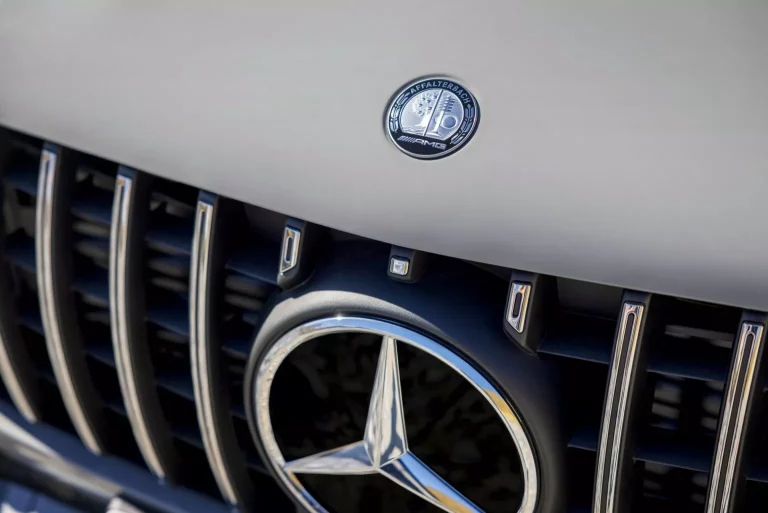 Mercedes enfrenta una cruda crisis y esta sería su solución