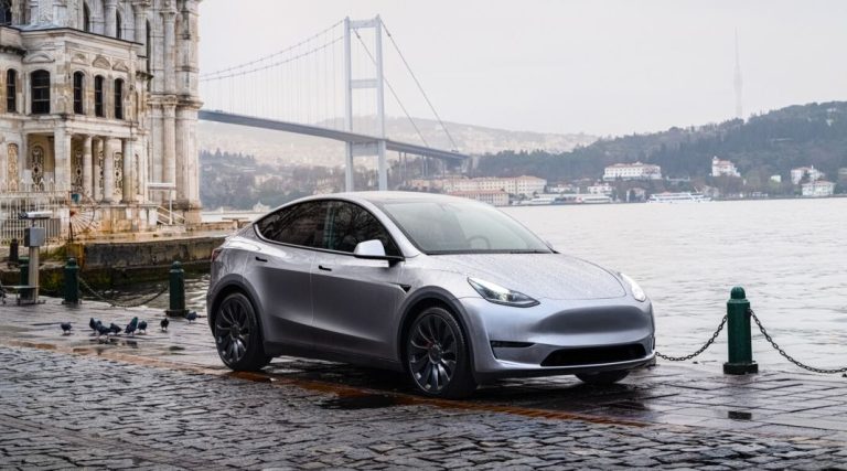 La avería de 20.000 euros por conducir su Tesla Model Y cuando llueve